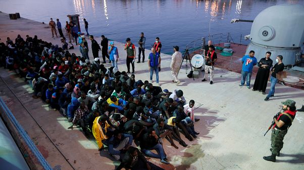 Δεκάδες μετανάστες νεκροί στη Μεσόγειο Δεκάδες μετανάστες νεκροί στη Μεσόγειο