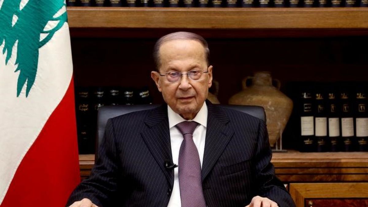 الرئيس اللبناني لم يقبل استقالة الحريري بعد