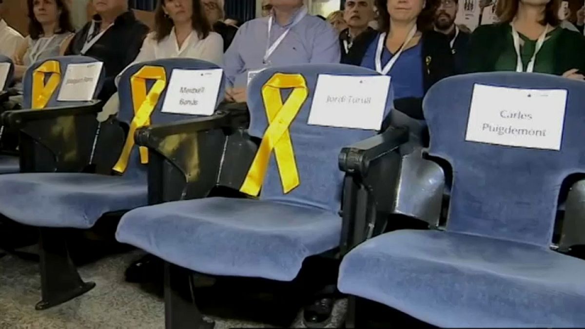 Carles Puigdemont liderará lista do PDeCAT nas eleições de 21 de dezembro