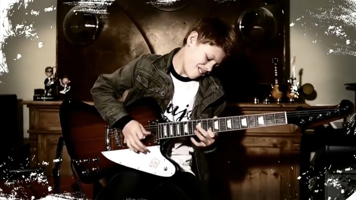 Toby Lee, 12 ans et déjà guitariste prodige
