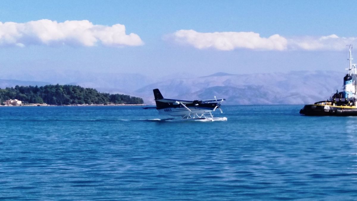 Μια ανάσα από τις πρώτες πτήσεις υδροπλάνων στην Ελλάδα