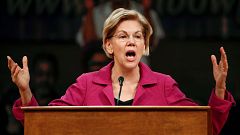 Image: Democratic 2020 U.S. presidential candidate Elizabeth Warren speaks 