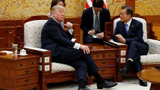 Donald Trump visita Coreia do Sul a pensar no Norte