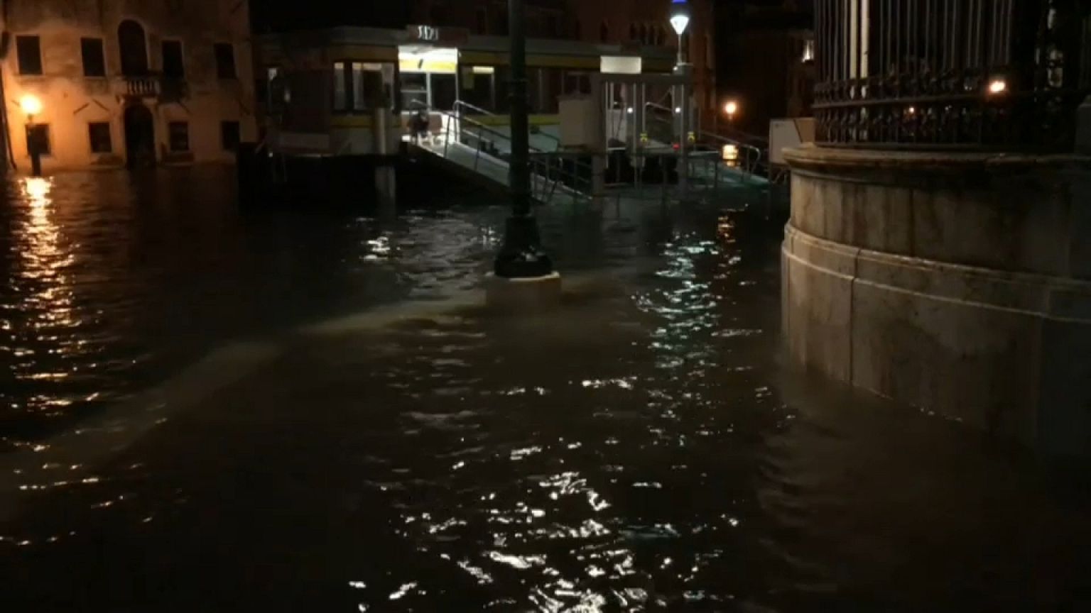 Water levels rise in Venice after heavy rainfall