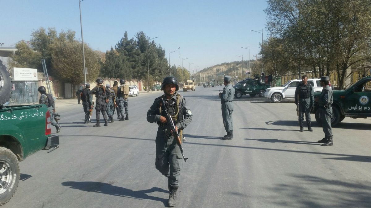 حمله داعش به دفتر شبکه تلویزیونی شمشاد در کابل
