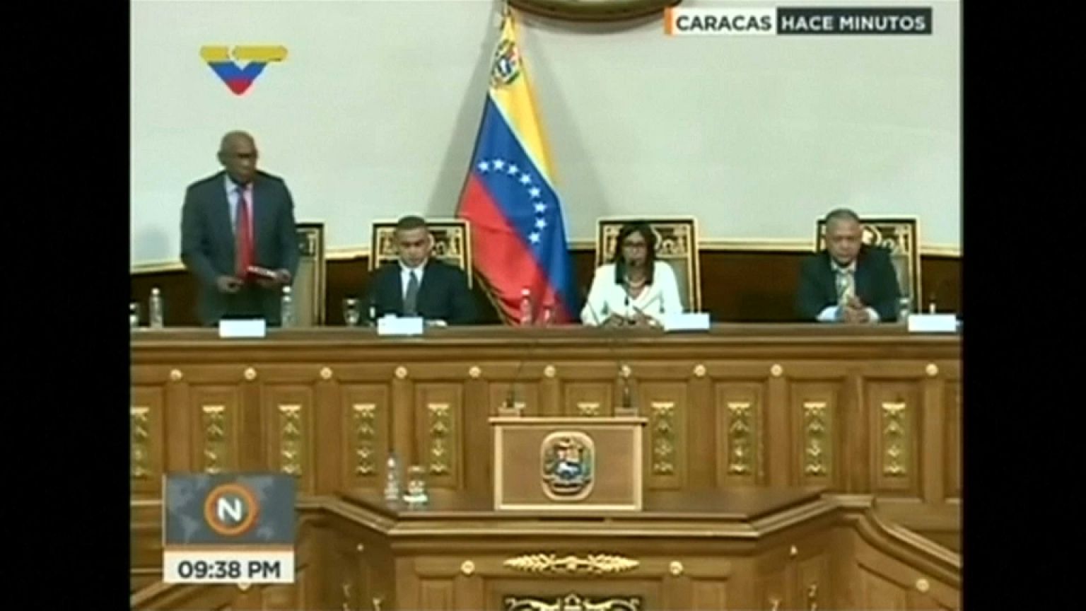 Freddy Guevara, sin inmunidad y refugiado en la embajada chilena