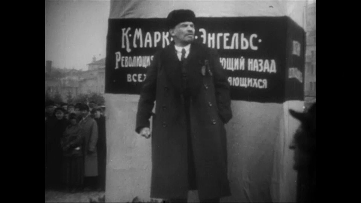 Il "silenzio assordante" delle celebrazioni per la rivoluzione russa, 100 anni dopo