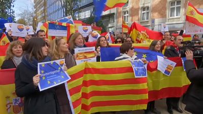 Bruxelas recebe protesto contra visita de catalães