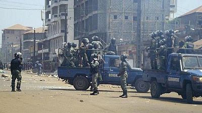 Guinée: des centaines de journalistes manifestent contre des violences de gendarmes