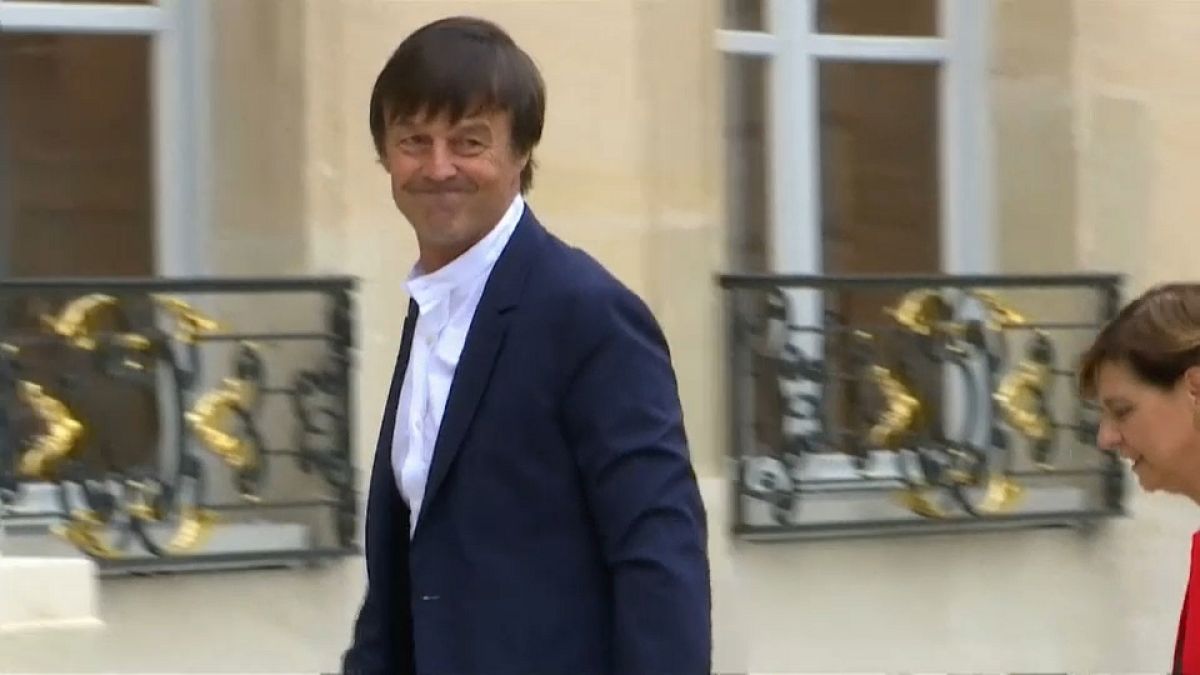 Nicolas Hulot droit dans ses bottes : "l'objectif de 2025 est inatteignable"