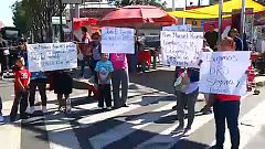 Retoman las clases en la calle por seguridad