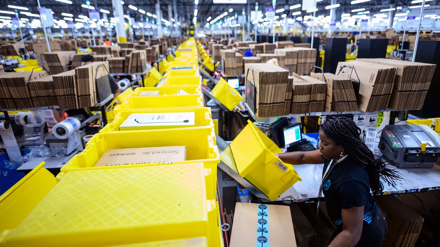 Image: FILES-US-IT-LABOR-AMAZON