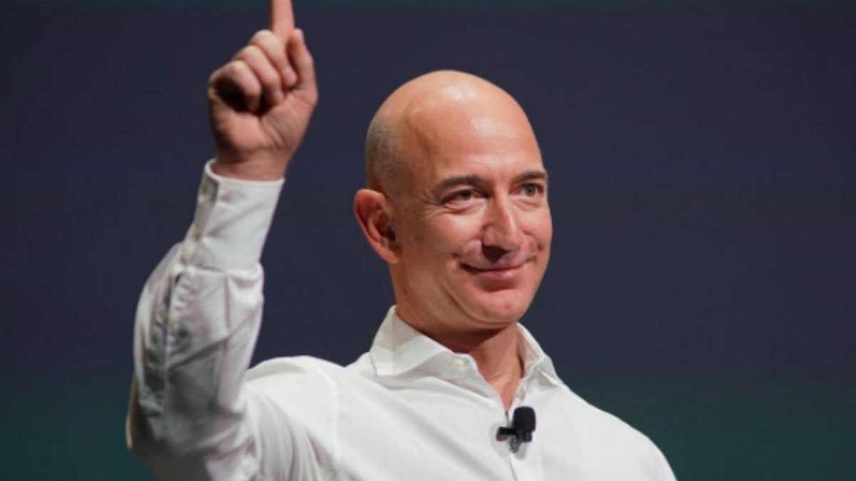 Amazon'un kurucusu Bezos: Dünya'yı kurtarmak için uzaya gitmek zorundayız