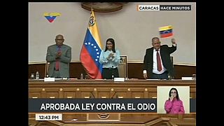 Venezuela aprova lei contra a intolerância