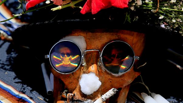 Bolivians pay homage to family skulls Bolivians pay homage to family skulls