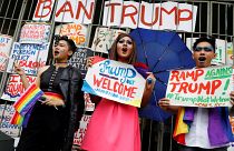 Mulheres filipinas não dão as boas vindas a Trump