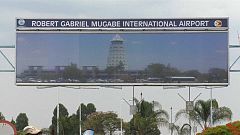Robert Mugabe a "son" aéroport