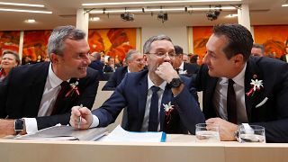 Αυστρία: Πολιτικές ζυμώσεις για τον σχηματισμό κυβέρνησης