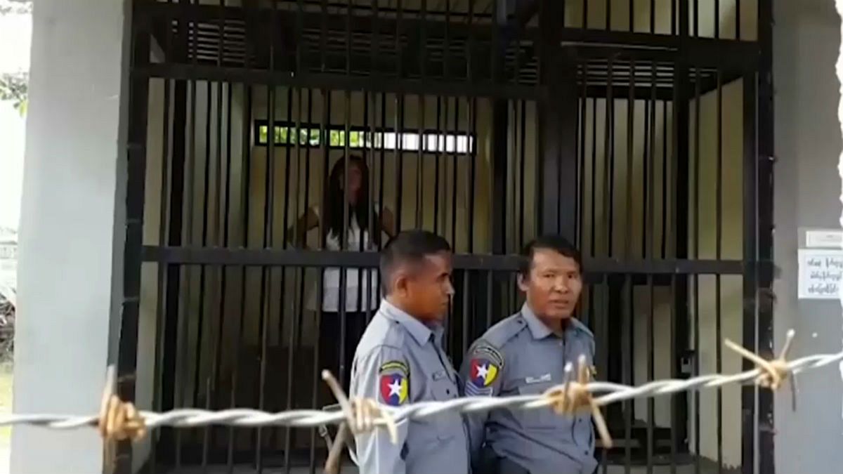 Myanmar'da TRT World çalışanlarına 2 ay hapis cezası