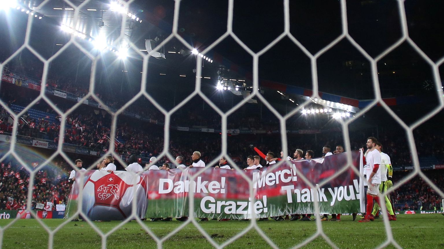 Suiza y Croacia sellan su billete para Rusia 2018