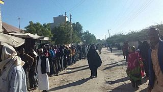 Thousands queue to vote for new president in Somaliland, social media blocked