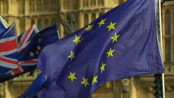 Britisches Parlament soll über finalen Brexit-Deal abstimmen Britisches Parlament soll über finalen Brexit-Deal abstimmen