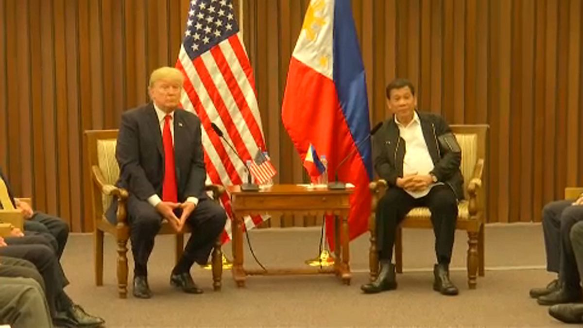 A Manille, la lune de miel Trump-Duterte
