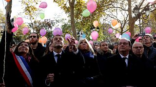 Francia rinde homenaje a las víctimas del 13-N