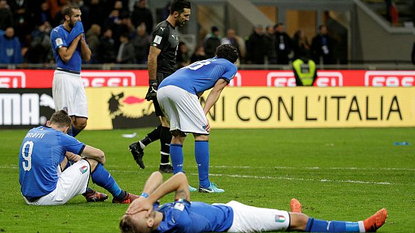 10 Twitter-Reaktionen auf das Ende der Welt(-meisterschaft) für Italien 10 Twitter-Reaktionen auf das Ende der Welt(-meisterschaft) für Italien