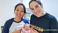 Eishockey-Welt feiert Baby von Ex-Konkurrentinnen