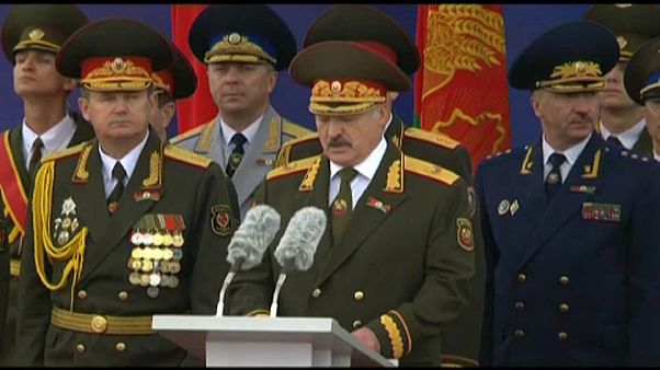 Минск между Брюсселем и Москвой Минск между Брюсселем и Москвой