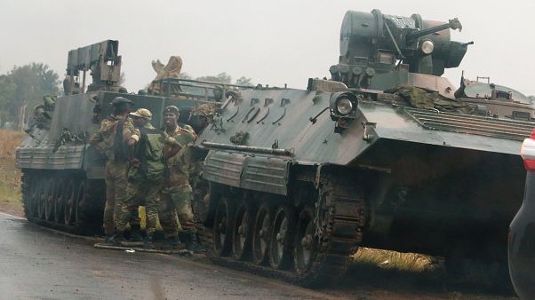 Zimbabve'de tansiyon yükseliyor Zimbabve'de tansiyon yükseliyor