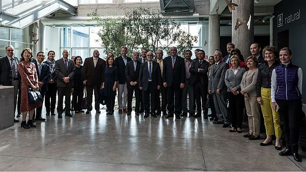 Επίσκεψη 23 πρέσβεων στην Apivita Επίσκεψη 23 πρέσβεων στην Apivita