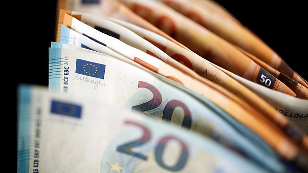 Νέα χαλάρωση των capital controls Νέα χαλάρωση των capital controls