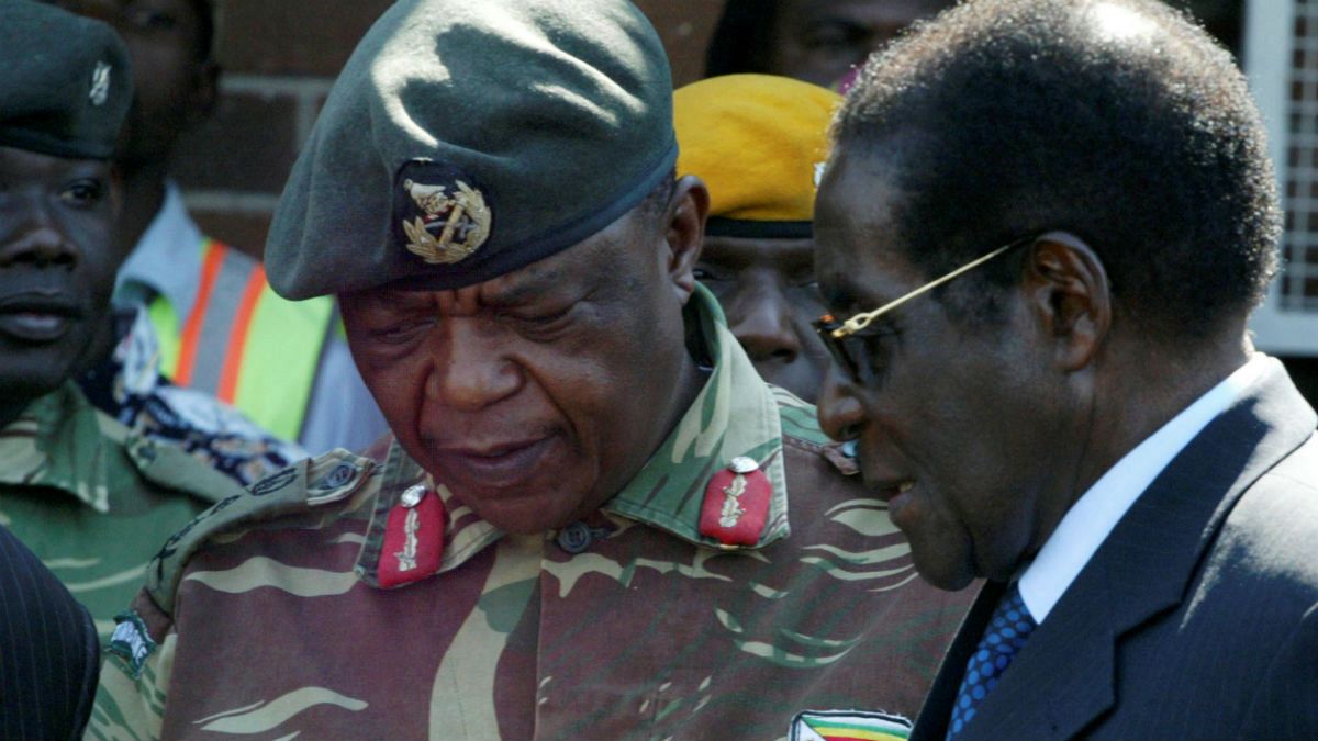 ارتش زیمبابوه: قدرت را به دست گرفتیم، موگابه سالم است