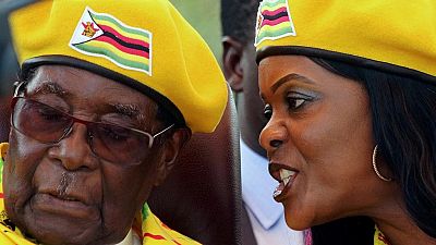 Zimbabwe : 37 ans de règne de Mugabe, 37 ans de crise économique