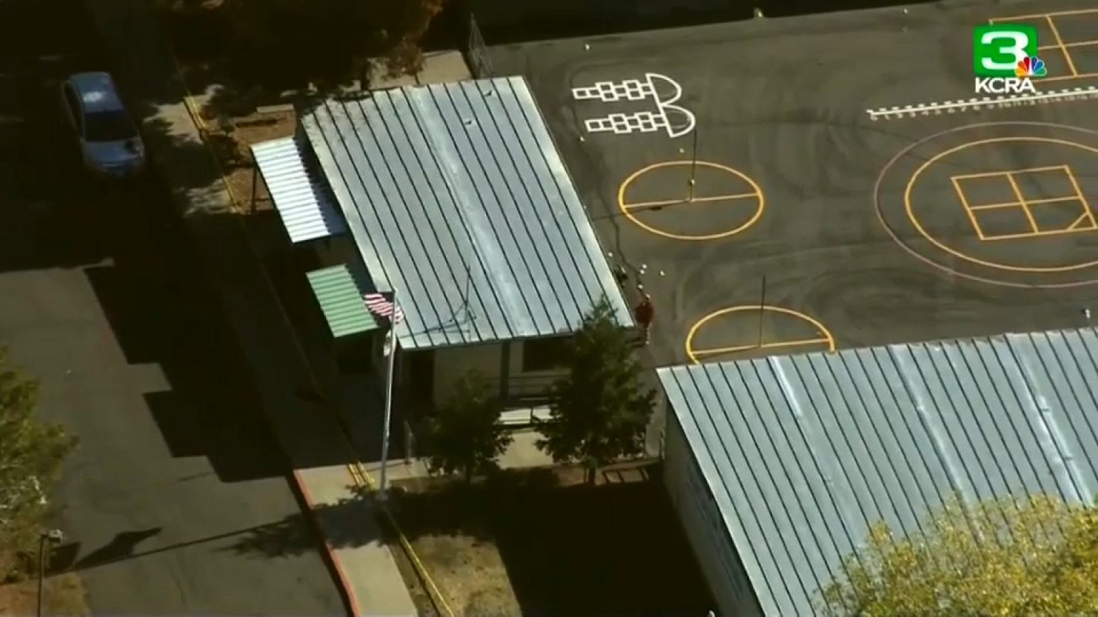 Evitan una matanza en un colegio de California