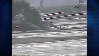 Αεροπλάνο πήρε φωτιά την ώρα της απογείωσης! – ΒΙΝΤΕΟ