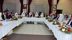 Müftü ilk kez resmi nikah kıydı: 5 çocuk yapın