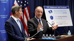 Image: FTC Presser on Facebook settlement in Washington
