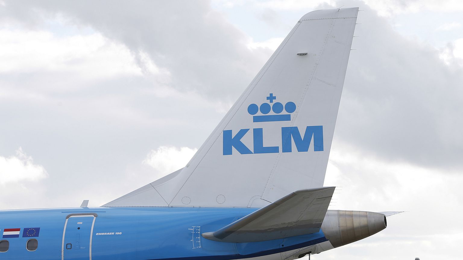 Deutsche Lufthansa AG Flight Operations And Duty Free Shopping at Munich Ai