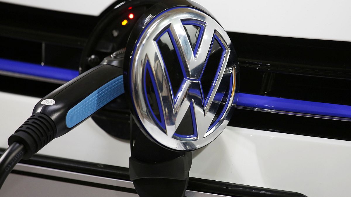 VW fährt mit Dutzenden neuen Elektroautos auf China ab