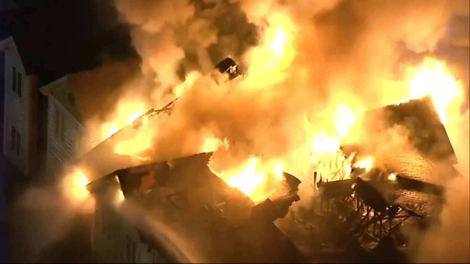 Violent incendie près de Philadelphie