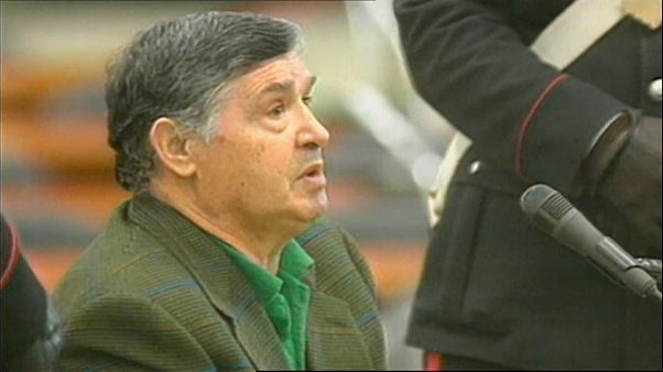 Morreu o "padrinho" dos "padrinhos" da máfia italiana Morreu o "padrinho" dos "padrinhos" da máfia italiana