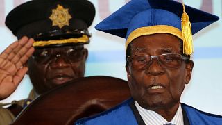Veteranos de guerra: Presença de Mugabe em ato académico foi encenação