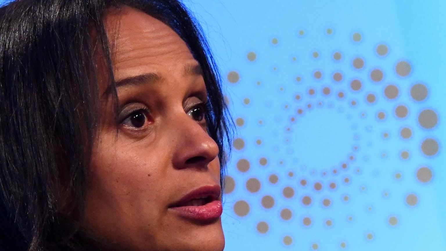 Depois de exoneração da Sonangol, Isabel dos Santos lança marca de cerveja