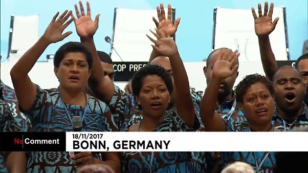 Isa Lei, la canción de despedida fiyiana cierra la COP23 Isa Lei, la canción de despedida fiyiana cierra la COP23