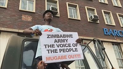 Thousands celebrate Mugabe's downfall