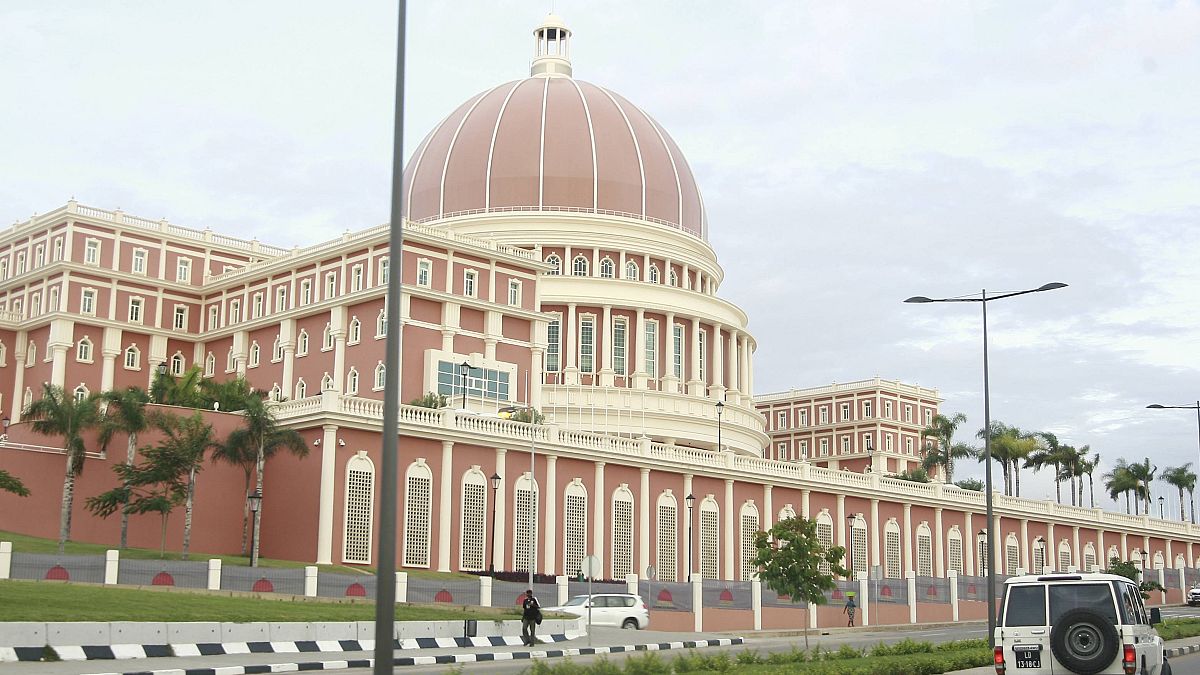 Assembleia Nacional com falta de fundos para despesas de deputados