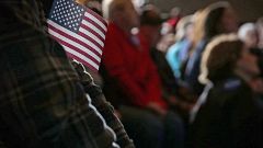 Image: Bernie Sanders Campaigns Across Iowa Ahead Of Caucuses